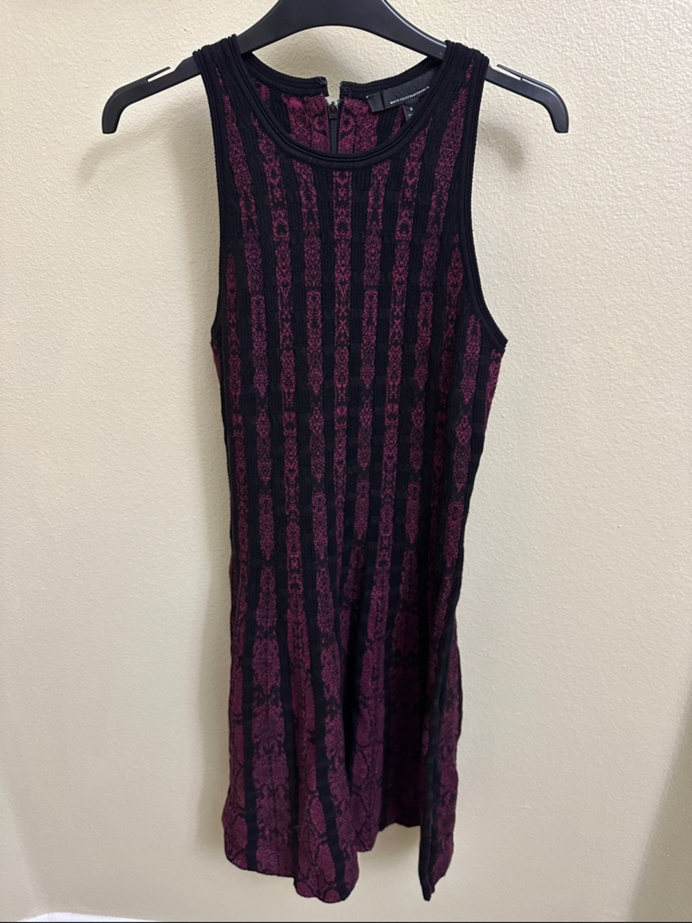 White House Black Market Black and Dark Pink Textured Knit Dress Fit and Flare S